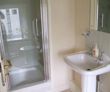 Cross Close House B&B لوستويزيل المظهر الخارجي الصورة